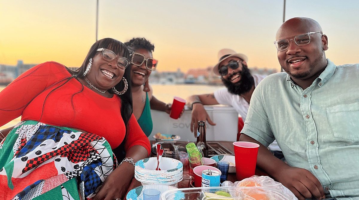 A group of friends enjoying a DC cruise together